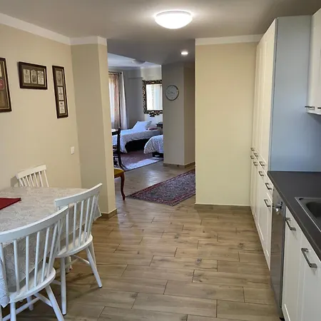 Quota 1010 Apartmán *