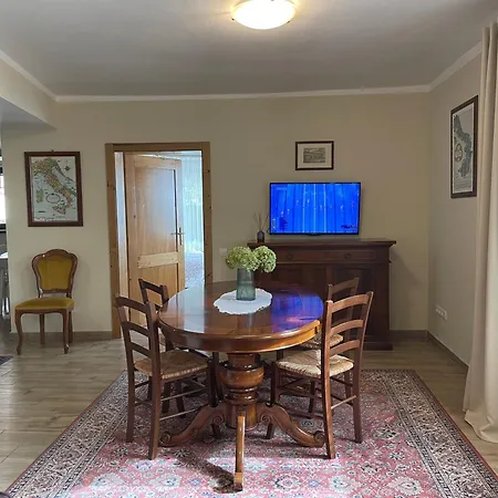 Quota 1010 Apartment *