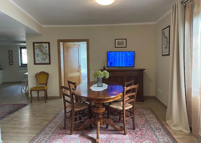 Quota 1010 Apartment *